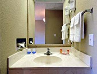 Howard Johnson Inn Pensacola Fl Экстерьер фото