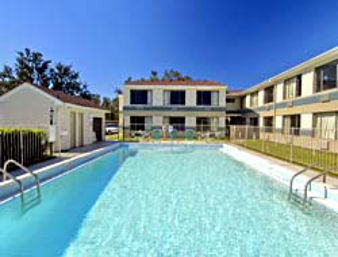 Howard Johnson Inn Pensacola Fl Экстерьер фото